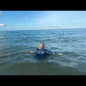 Meet your Posher, Nada